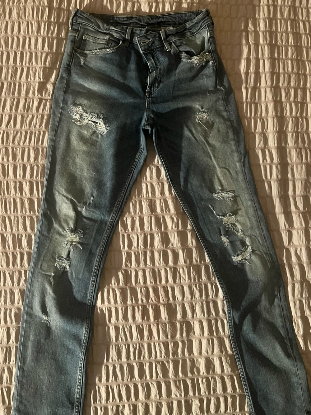 H&M Men's Ripped Skinny Jeans - Dark Blue Wash